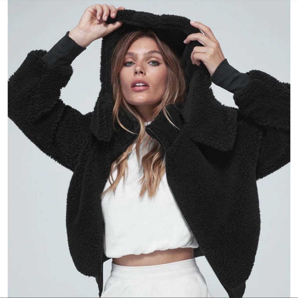 Alo Yoga Foxy Sherpa Jacket